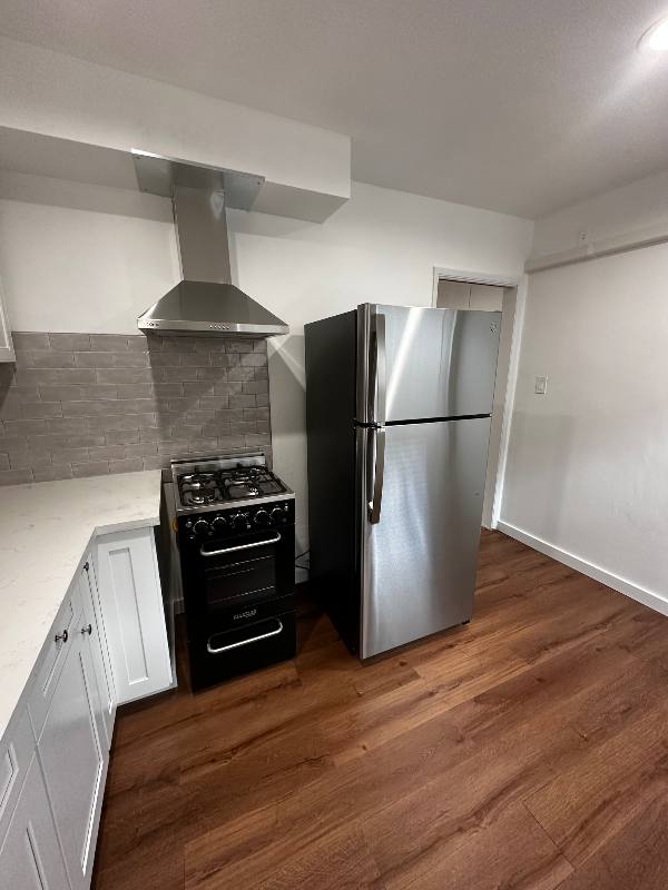 Apartment for rent at 323 N Chevy Chase Dr, Glendale, CA 91206