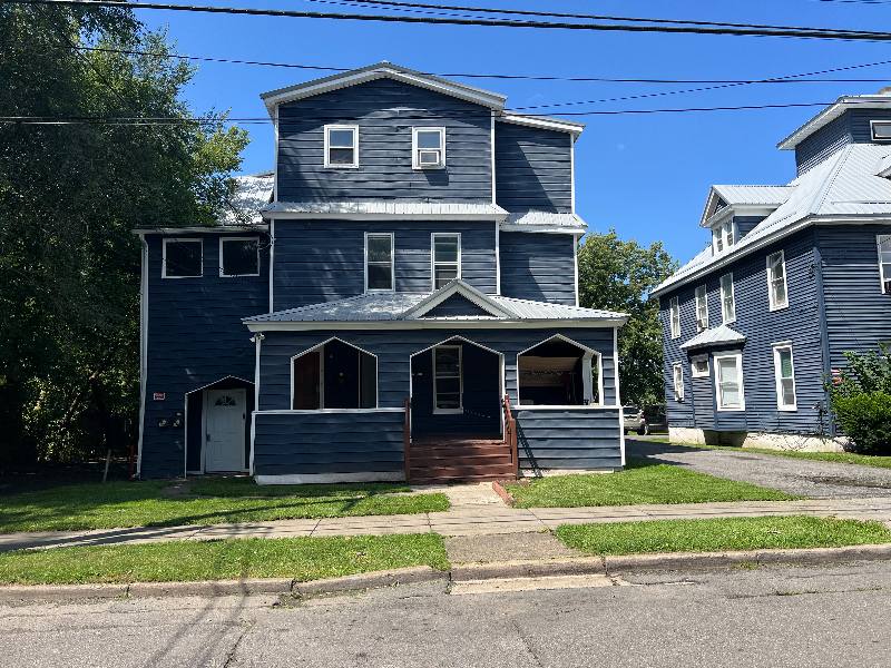 Apartment for rent at 31 Griswold St #2, Binghamton, NY 13904