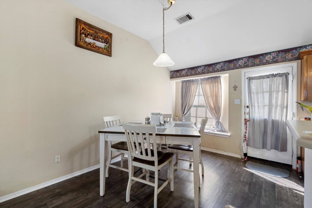House for rent at 707 Broken Bow Dr, Round Rock, TX 78681