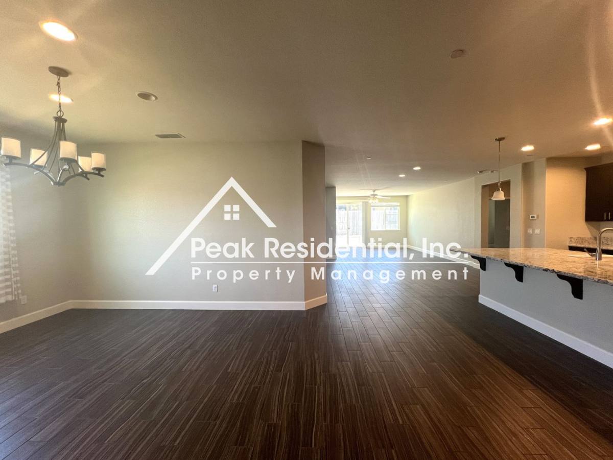 House for rent at 9369 Sierra Creek Dr, Elk Grove, CA 95624