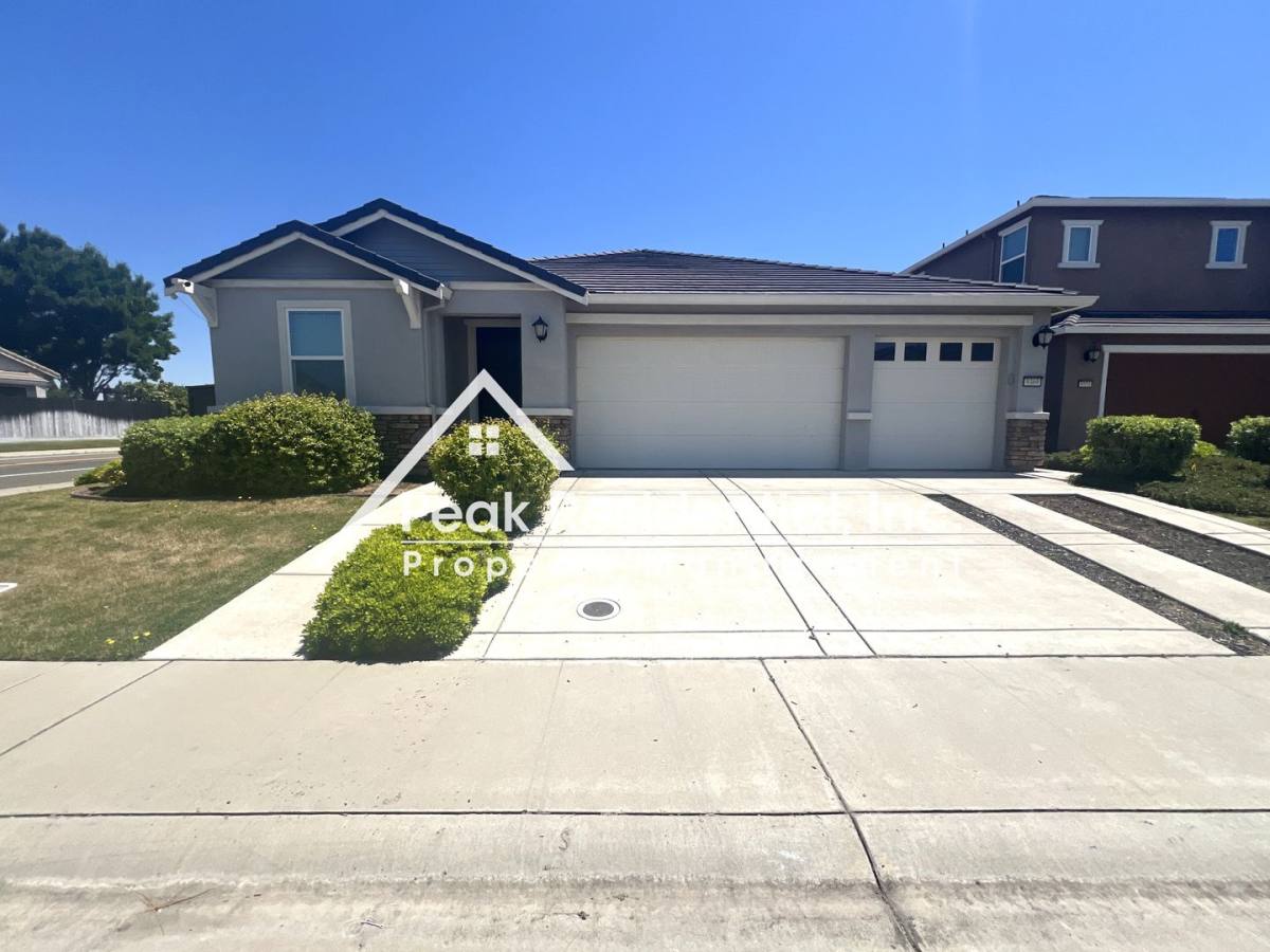 House for rent at 9369 Sierra Creek Dr, Elk Grove, CA 95624