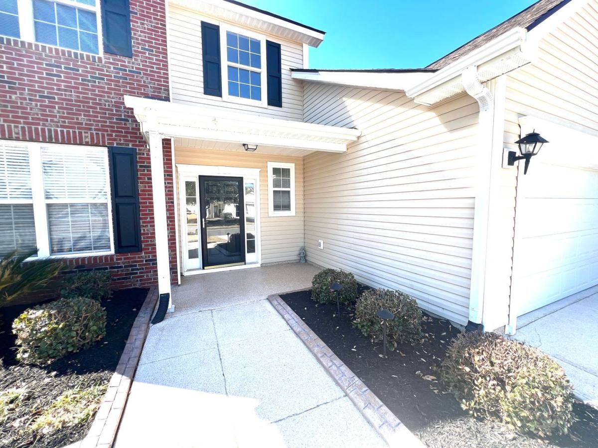 House for rent at 351 Vermillion Dr, Little River, SC 29566