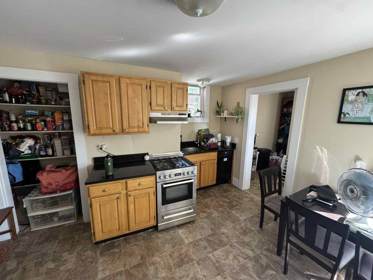 Apartment for rent at 53 W Seventh #4, South Boston, MA 02127