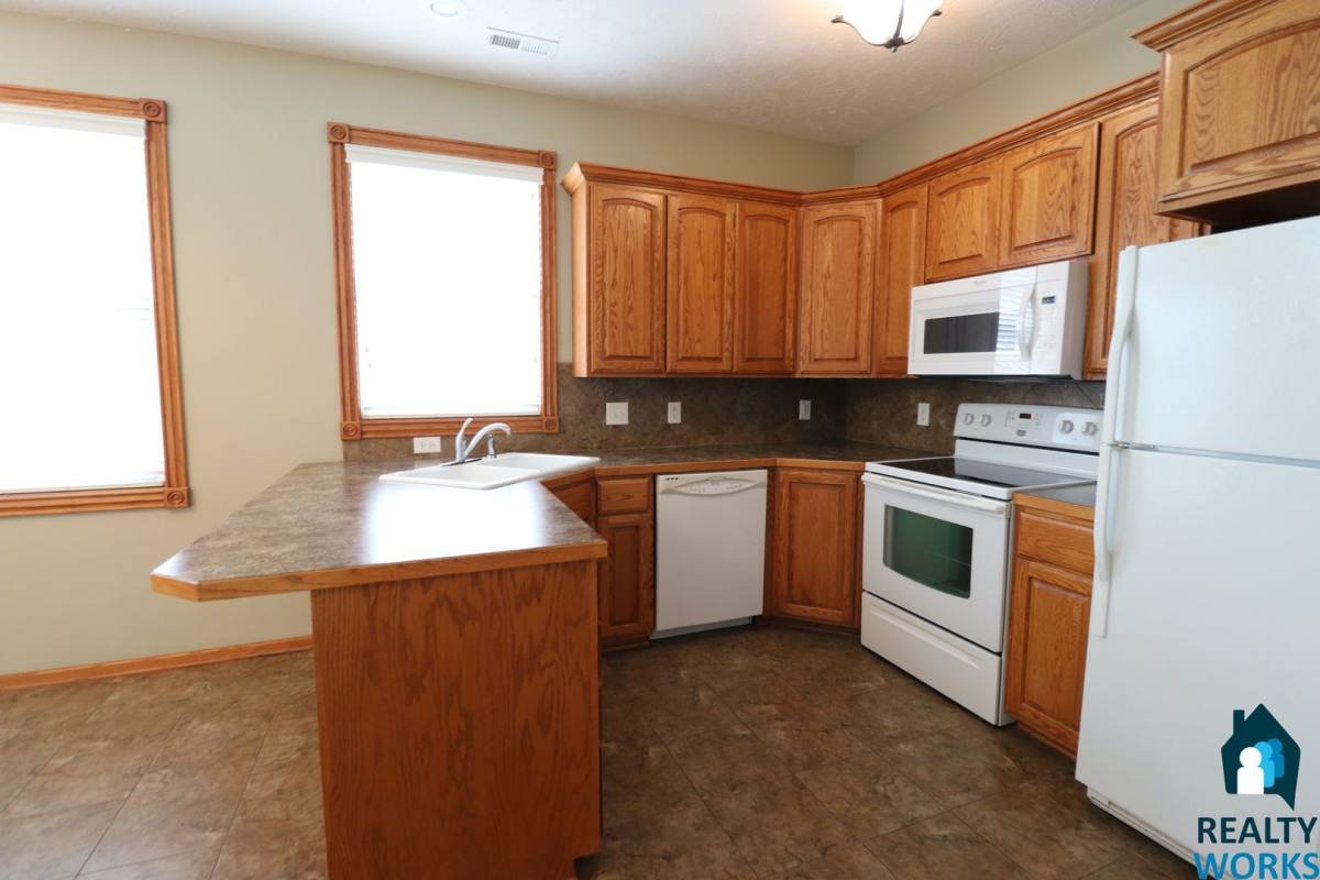 Townhouse for rent at 5404 Folkways Place, Lincoln, NE 68504