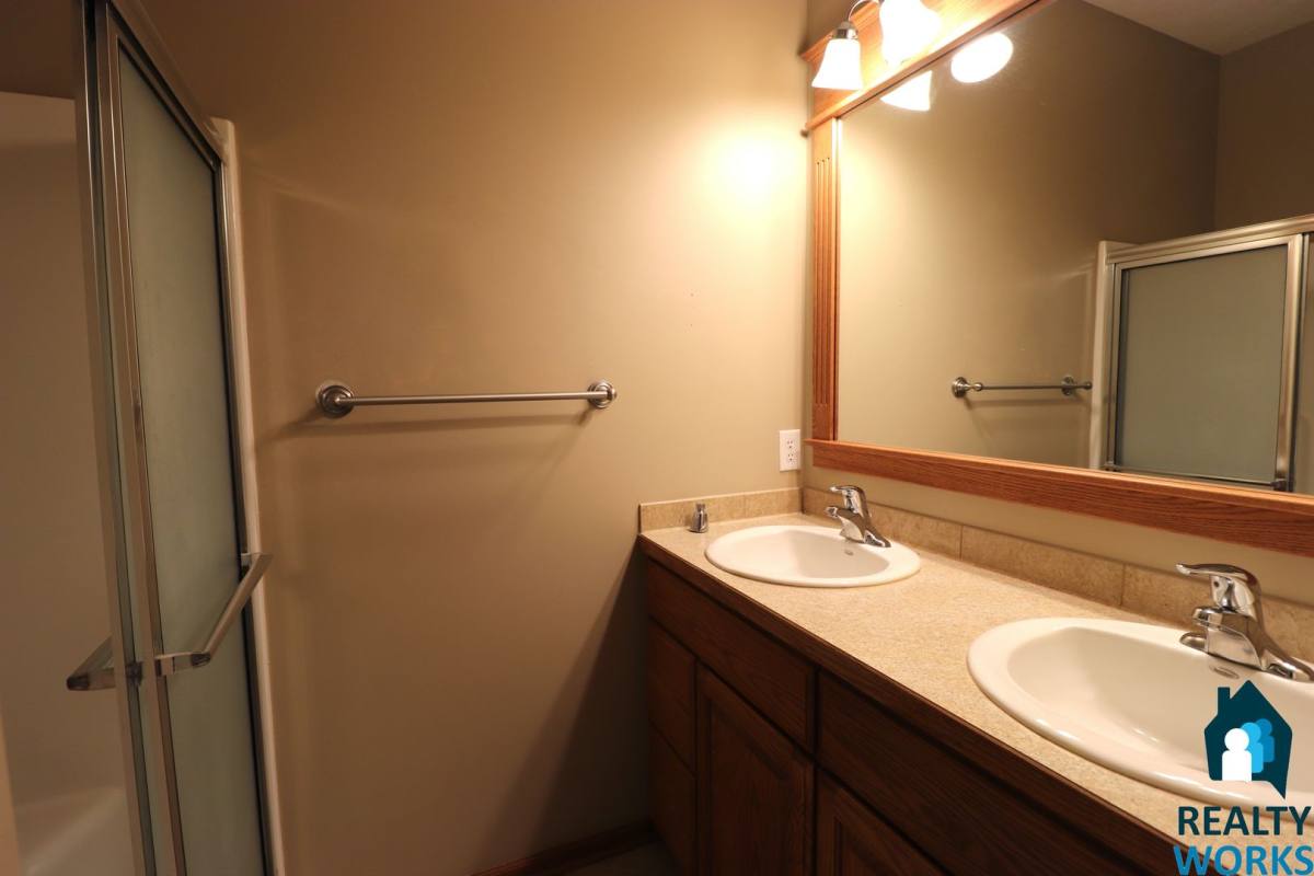 Townhouse for rent at 5404 Folkways Place, Lincoln, NE 68504