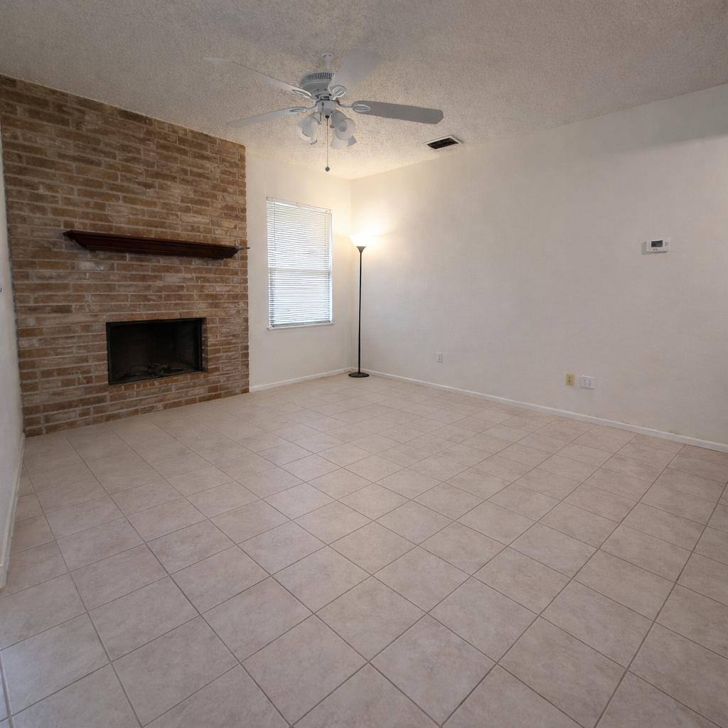 Townhouse for rent at 12301 Cahone Trail #B, Austin, TX 78729
