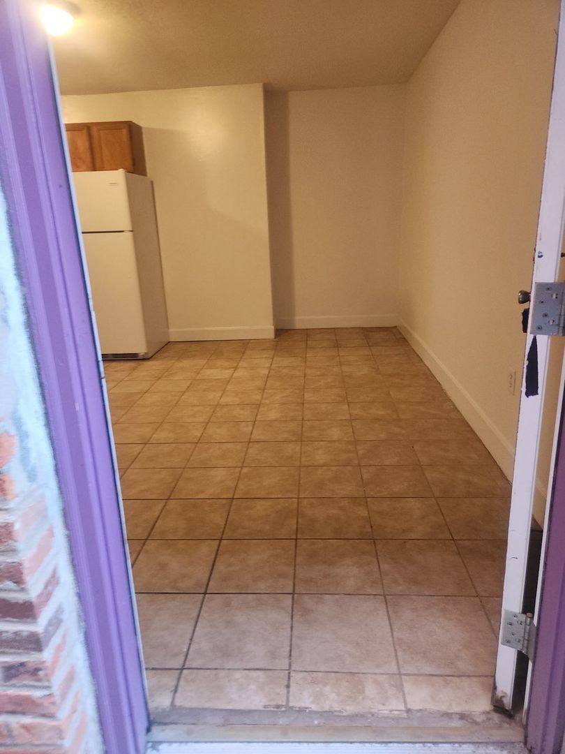 Apartment for rent at 1605 Broadway St, Cincinnati, OH 45202