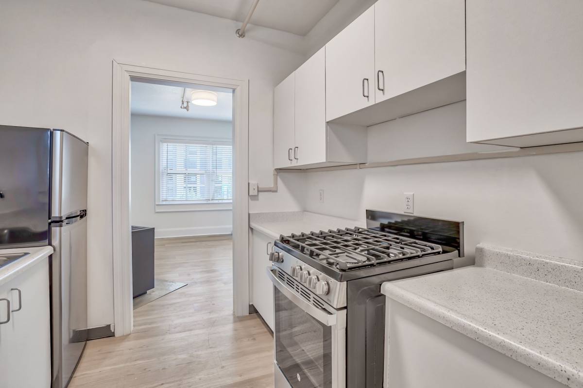 Apartment for rent at 1129 SW Columbia St, Portland, OR 97201