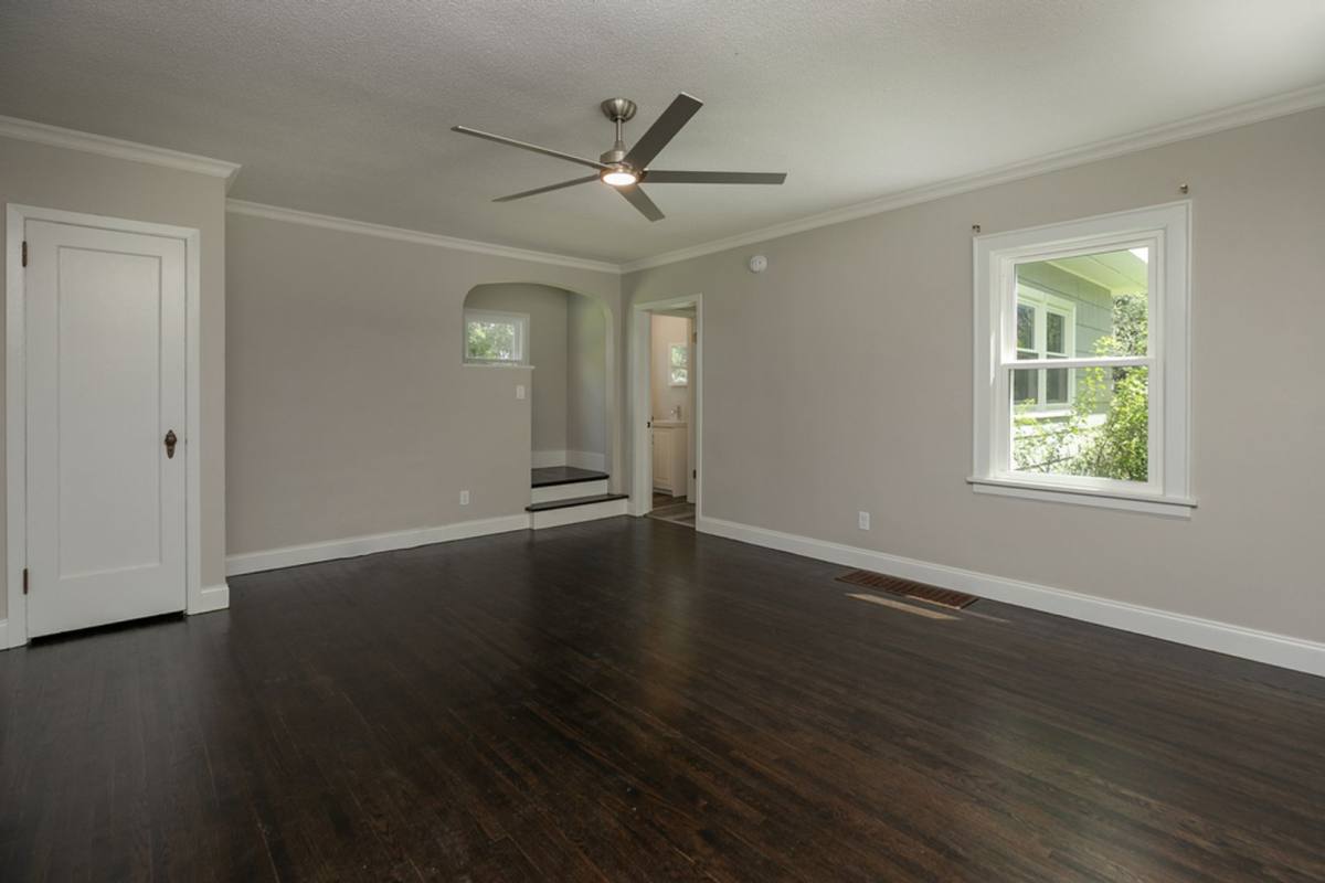 House for rent at 8 18th Ave SW, Rochester, MN 55902