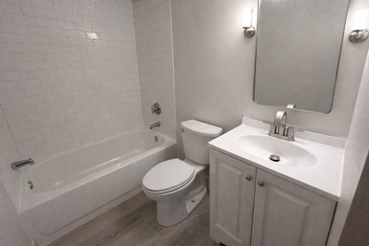 Apartment for rent at 988 Third St, Menasha, WI 54952