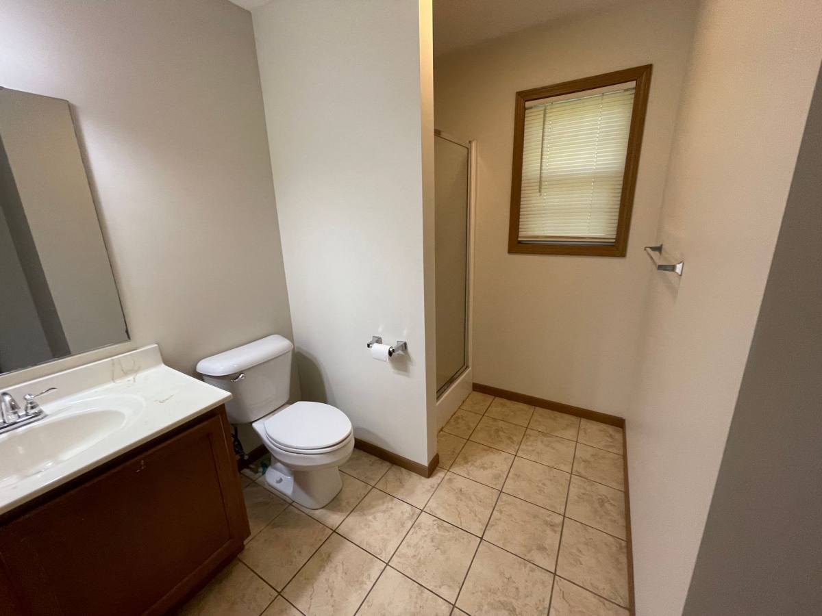 Apartment for rent at 1132-1142 6th St, Charleston, IL 61920