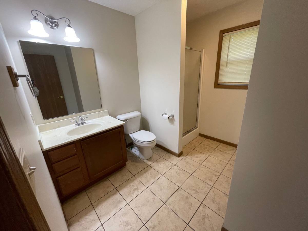 Apartment for rent at 1132-1142 6th St, Charleston, IL 61920