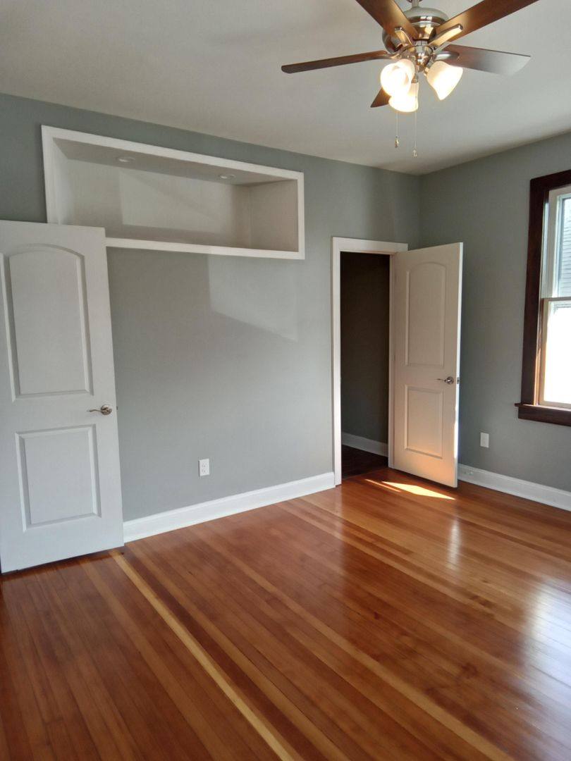 House for rent at 824 Rivermont Ave, Lynchburg, VA 24504