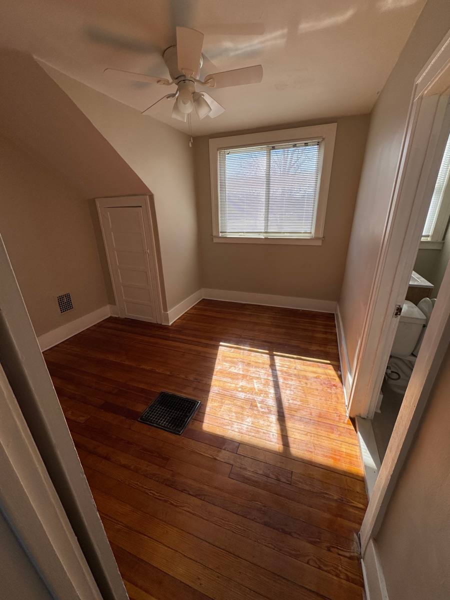 Apartment for rent at 13927 E Canfield #13933, Detroit, MI 48215