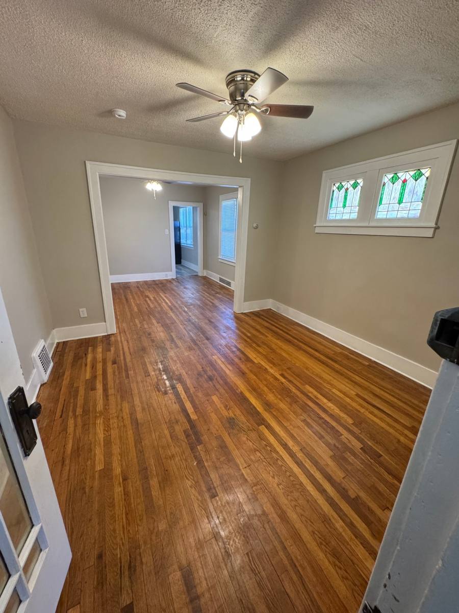 Apartment for rent at 13927 E Canfield, Detroit, MI 48215