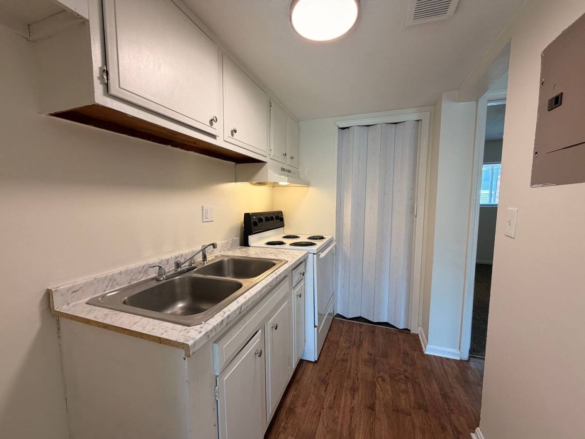 Apartment for rent at 2001, 2003, 2005 Terril Lane, Louisville, KY 40218