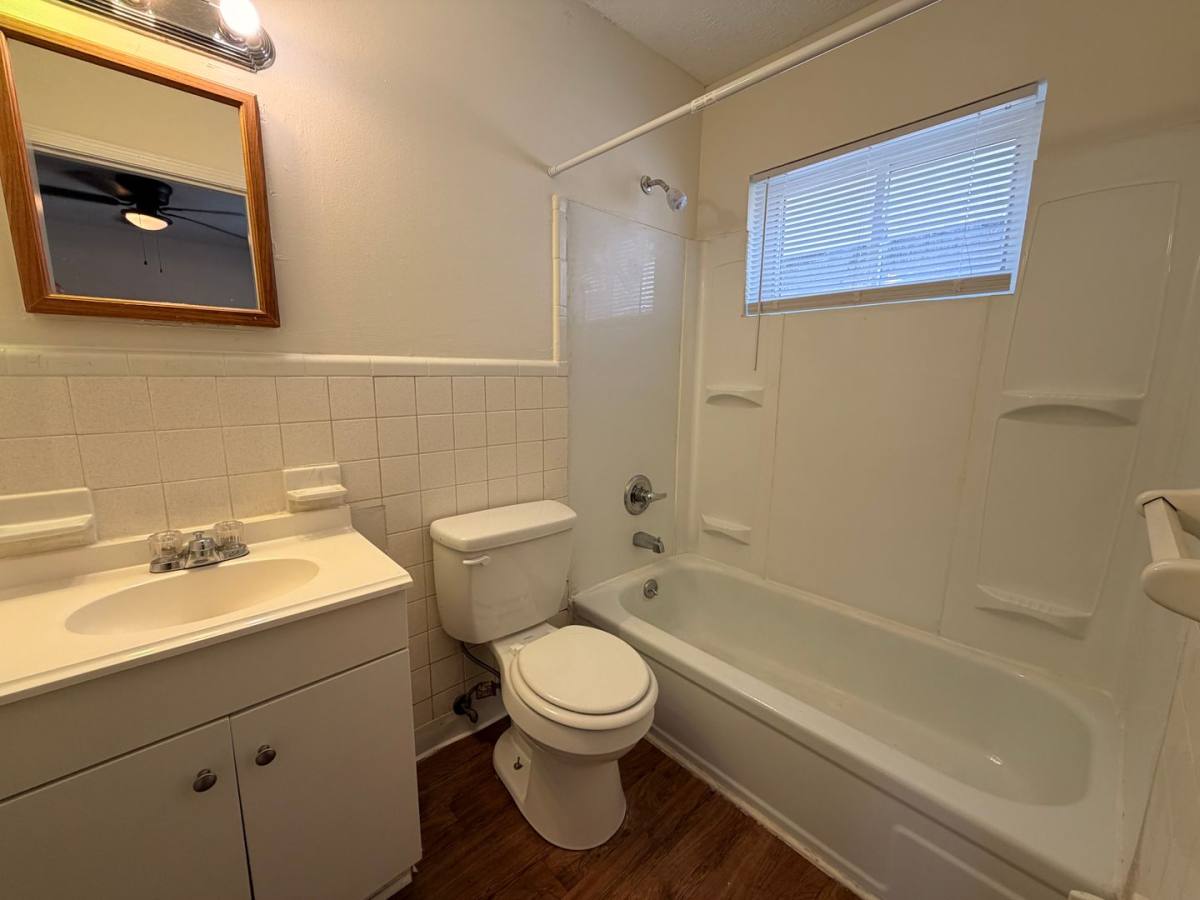 Apartment for rent at 2001, 2003, 2005 Terril Lane, Louisville, KY 40218