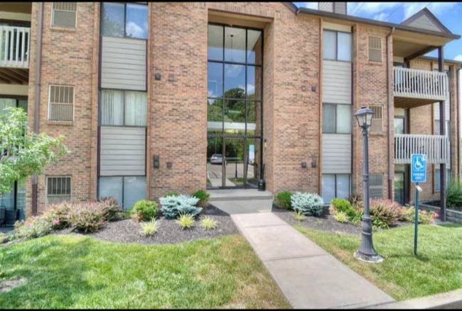 Condo for rent at 66 View Terrace Dr #9, Newport, KY 41071