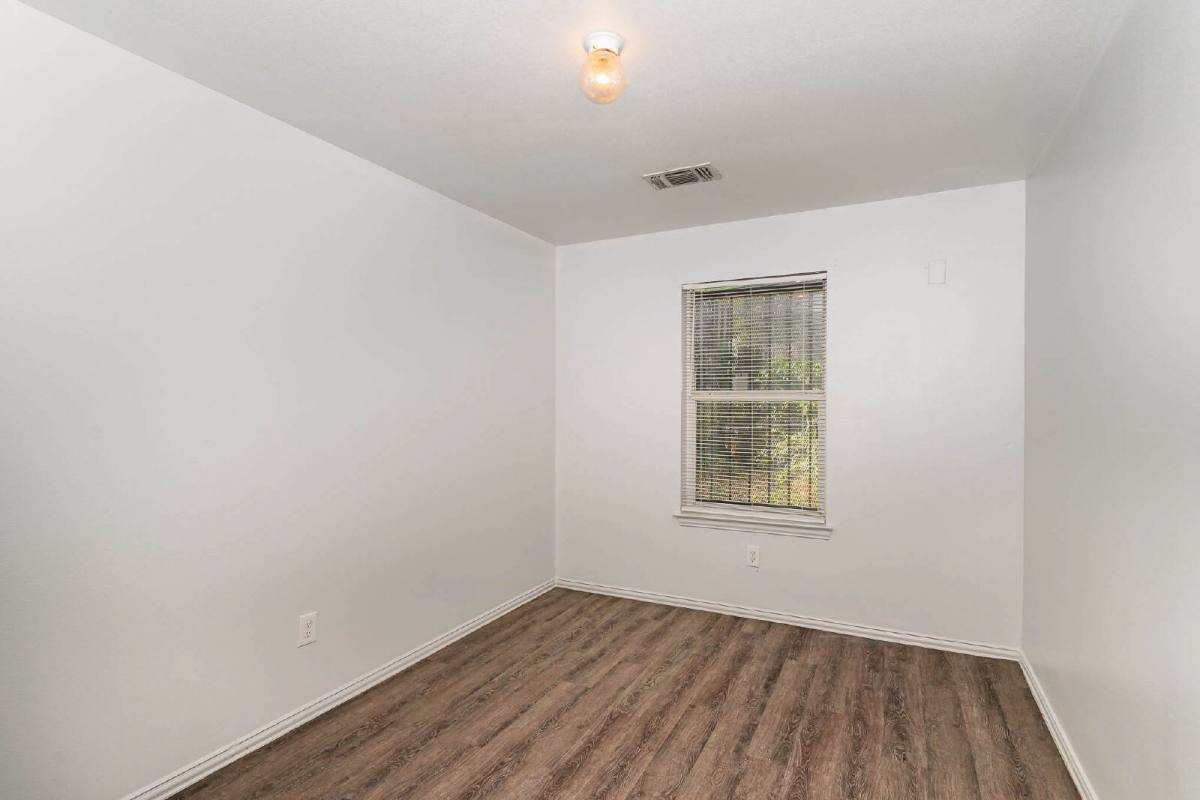 Townhouse for rent at 2907 La Salle St, Fort Worth, TX 76111