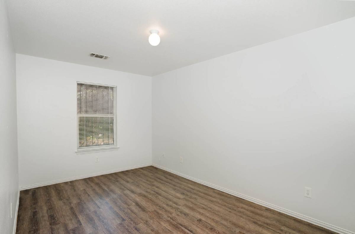 Townhouse for rent at 2907 La Salle St, Fort Worth, TX 76111