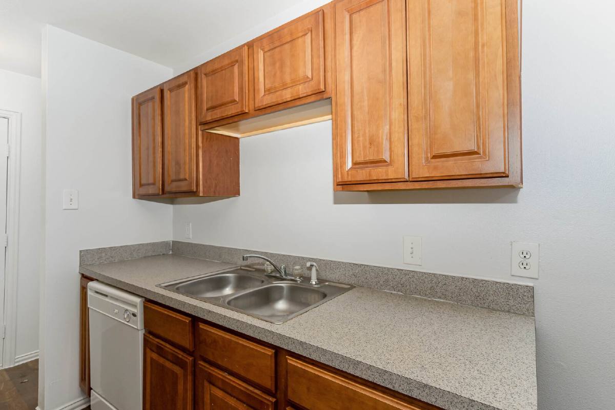 Townhouse for rent at 2907 La Salle St, Fort Worth, TX 76111
