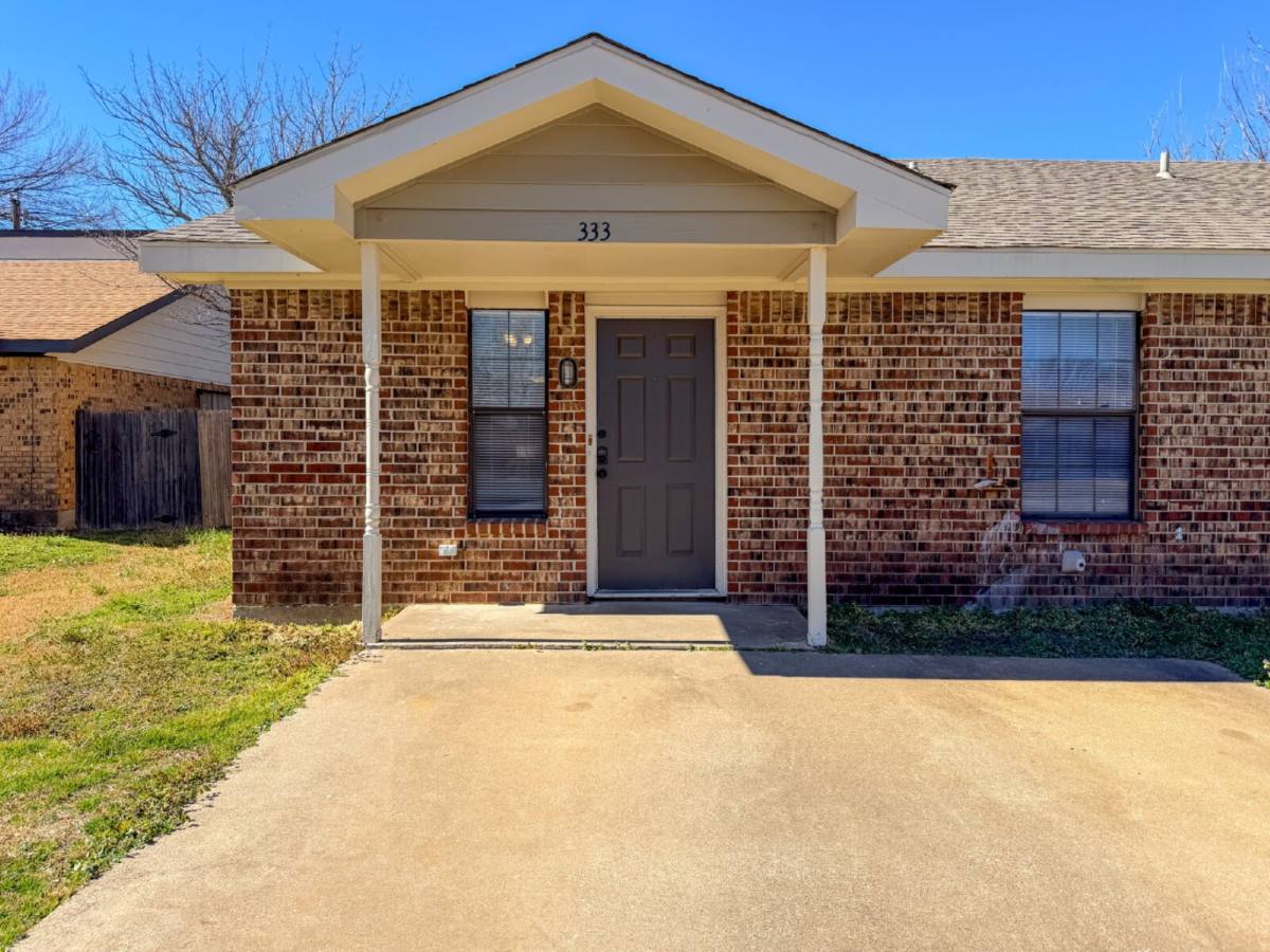House for rent at 333 Charles St, Keller, TX 76248