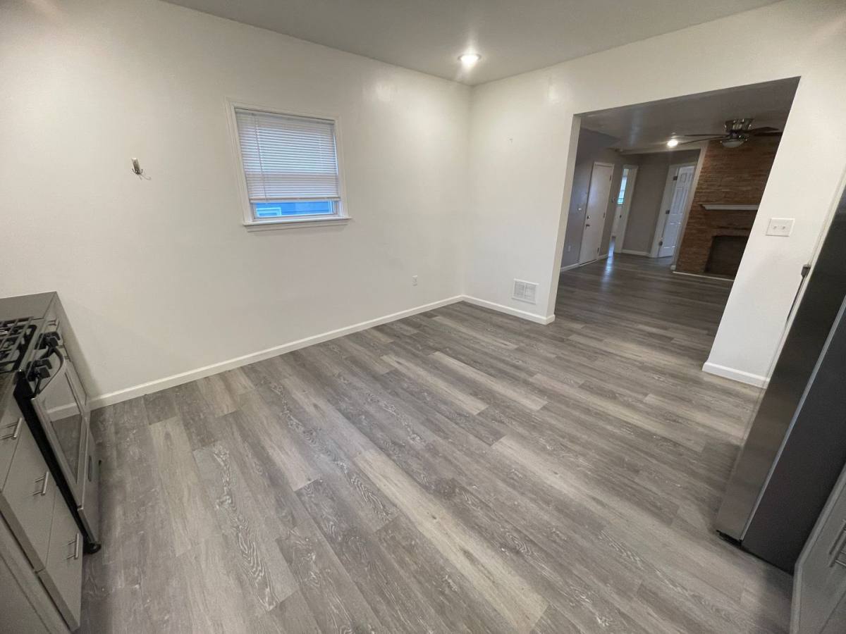 Apartment for rent at 148 Gray St #2, Pittsburgh, PA 15211