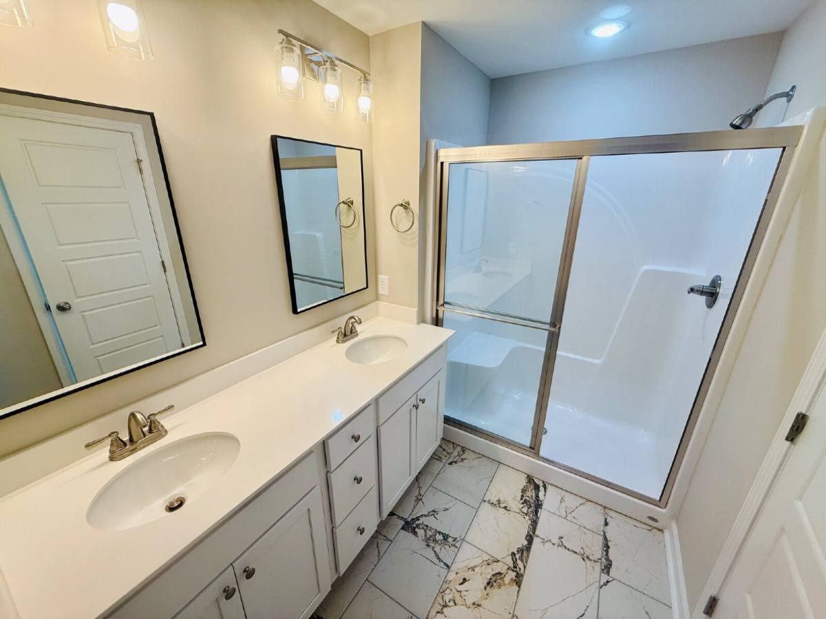 Townhouse for rent at 8107 King Rd, Fayetteville, NC 28306