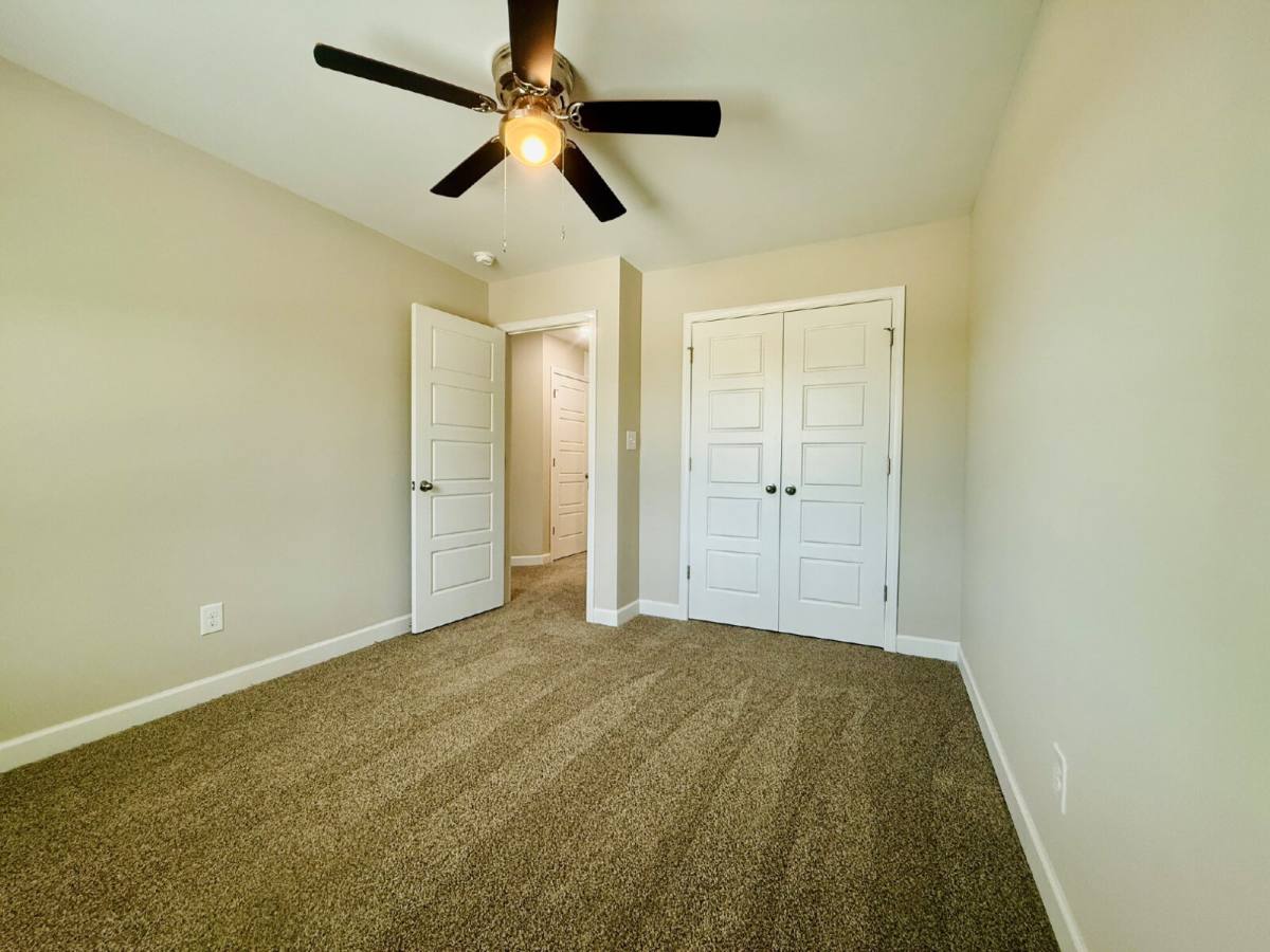 Townhouse for rent at 8107 King Rd, Fayetteville, NC 28306