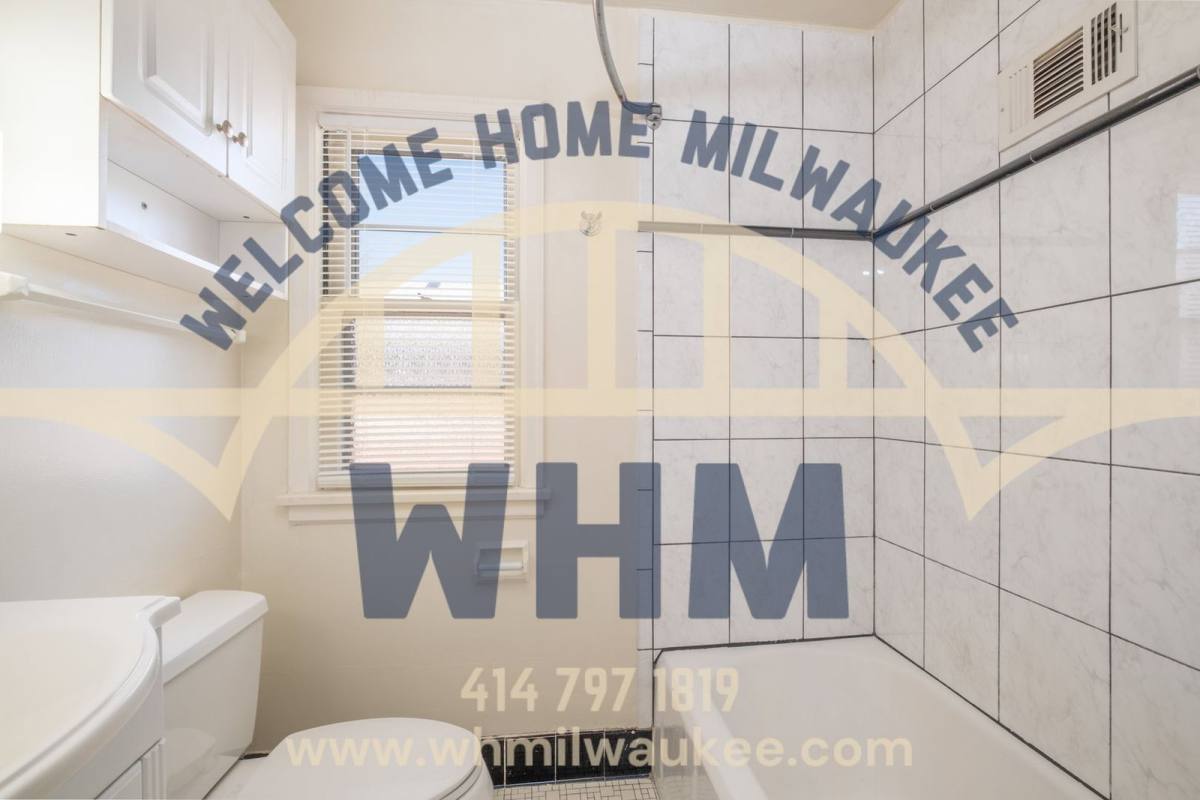 Apartment for rent at 5050 N Bay Ridge Ave, Milwaukee, WI 53217