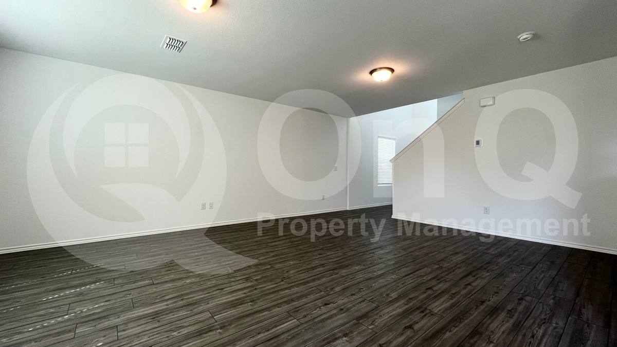 House for rent at 812 Poppy Cove Lane, Princeton, TX 75407