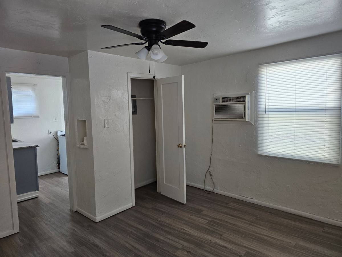 Apartment for rent at 1370 N Country Club Rd, Tucson, AZ 85716