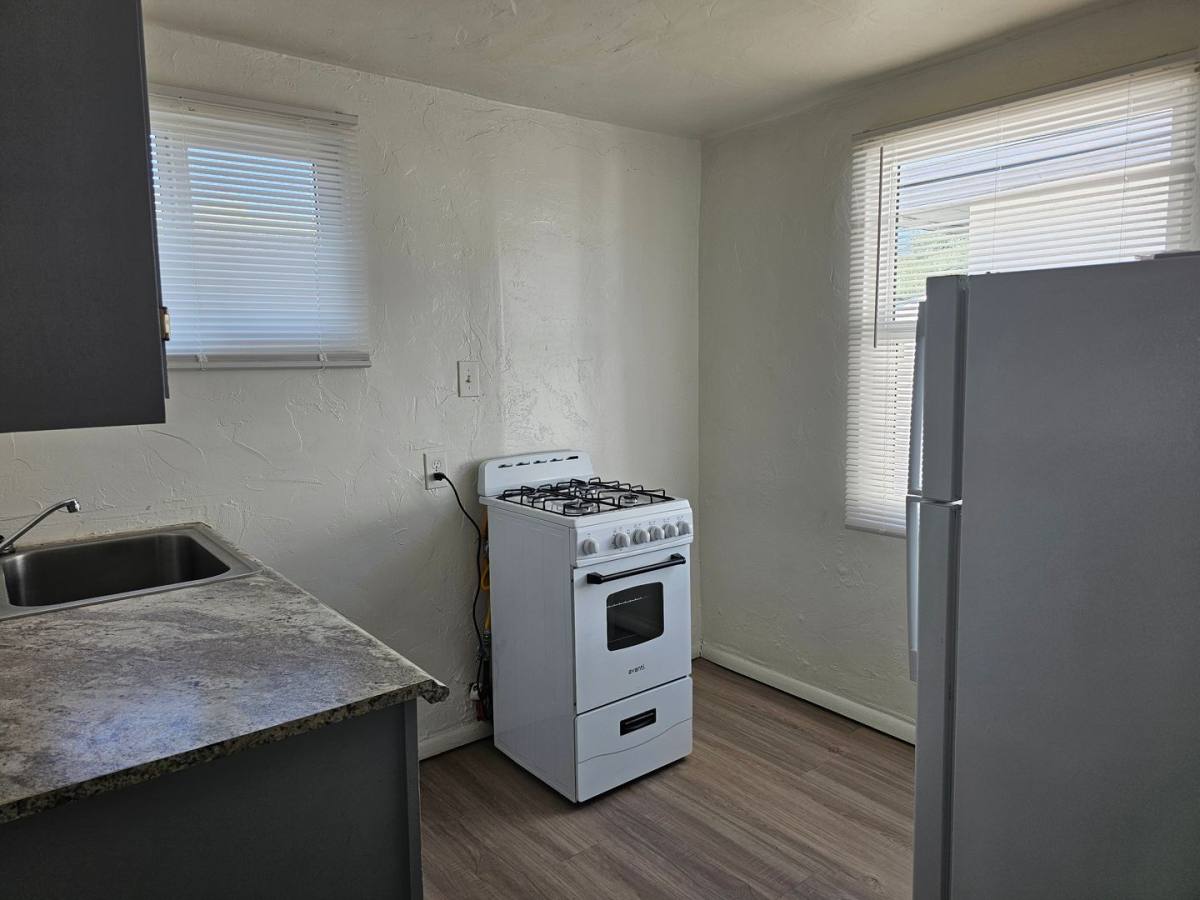 Apartment for rent at 1370 N Country Club Rd, Tucson, AZ 85716
