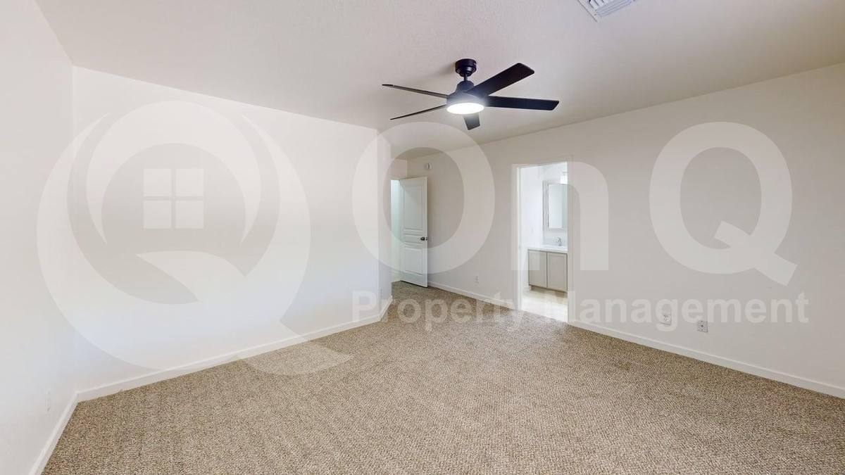 House for rent at 2574 W Southern Star Dr, Tucson, AZ 85713