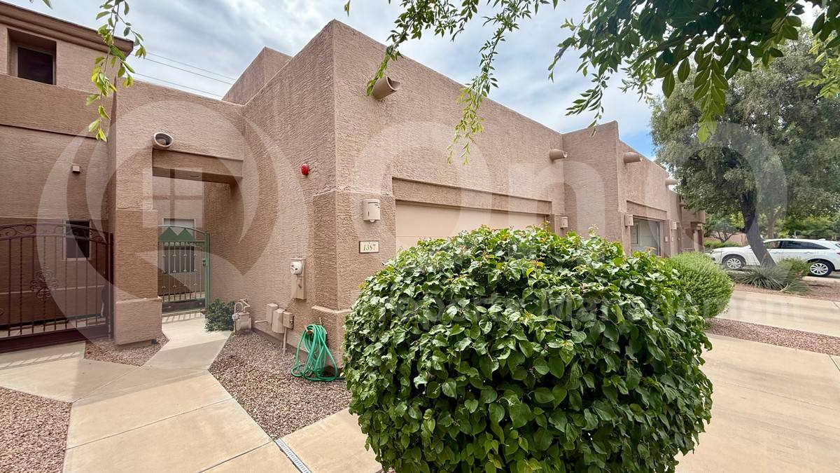 Townhouse for rent at 1387 W Marlin Dr, Chandler, AZ 85286