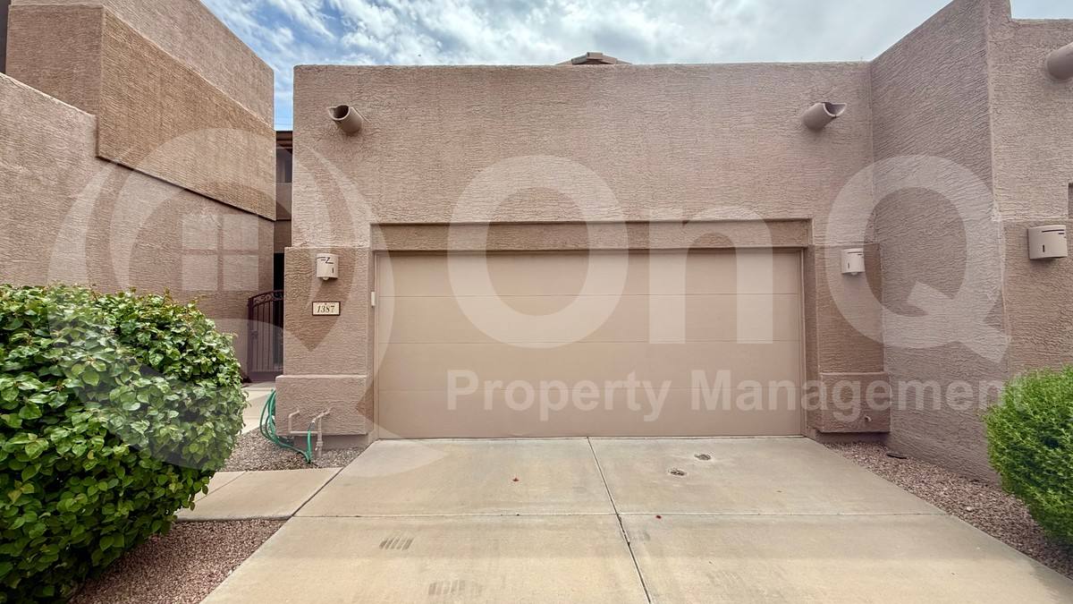 Townhouse for rent at 1387 W Marlin Dr, Chandler, AZ 85286