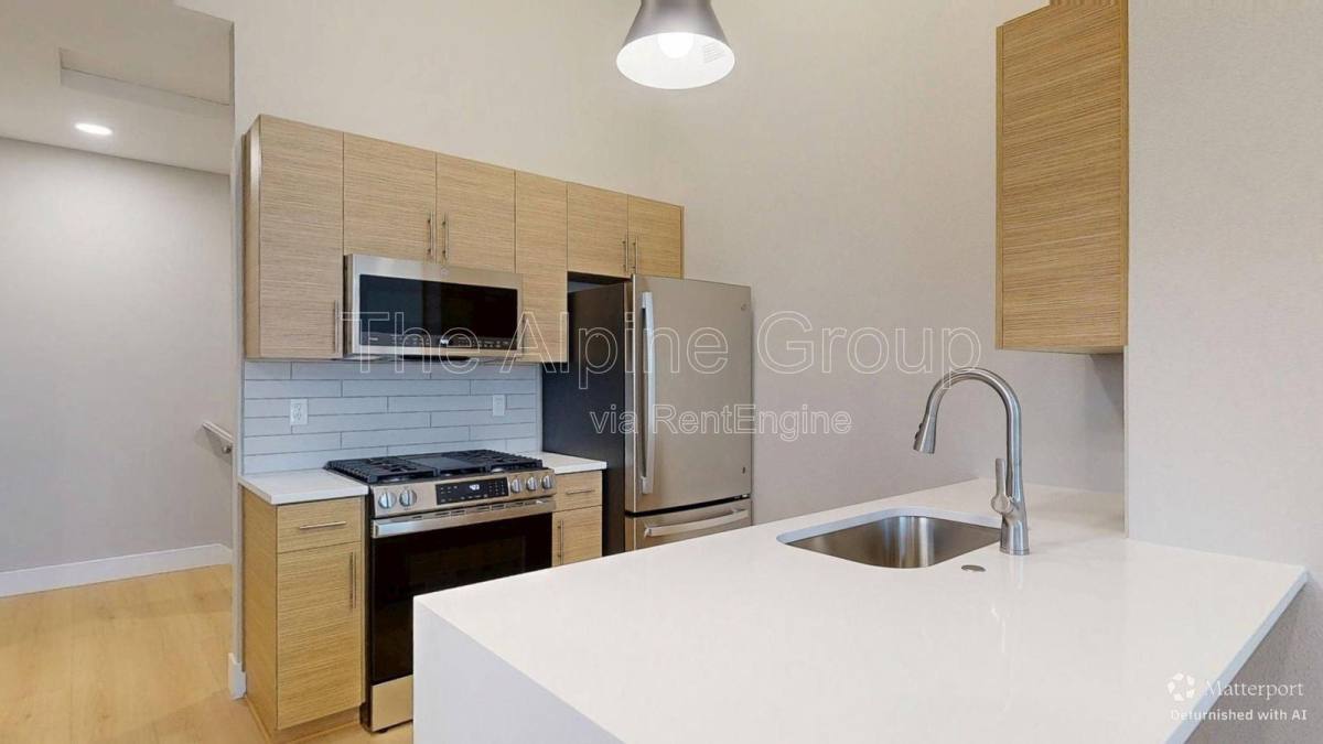 Apartment for rent at 16505 NW Liberty St #2, Portland, OR 97229