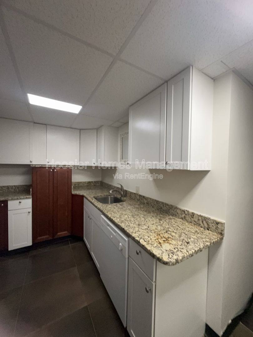 Apartment for rent at 770 E 61st St #7, Indianapolis, IN 46220