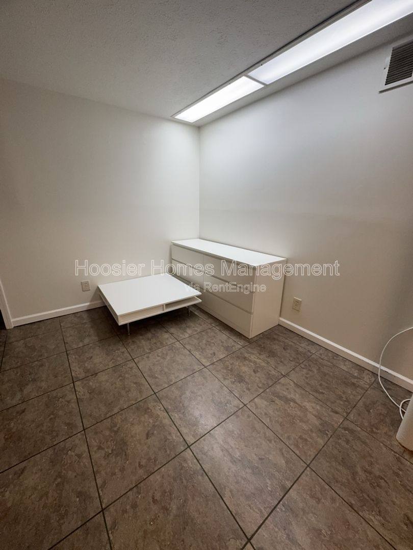Apartment for rent at 770 E 61st St #7, Indianapolis, IN 46220
