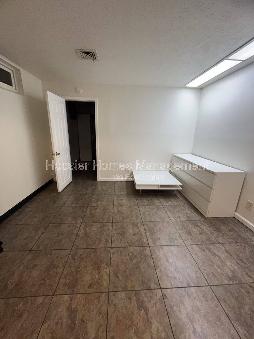 Apartment for rent at 770 E 61st St #7, Indianapolis, IN 46220