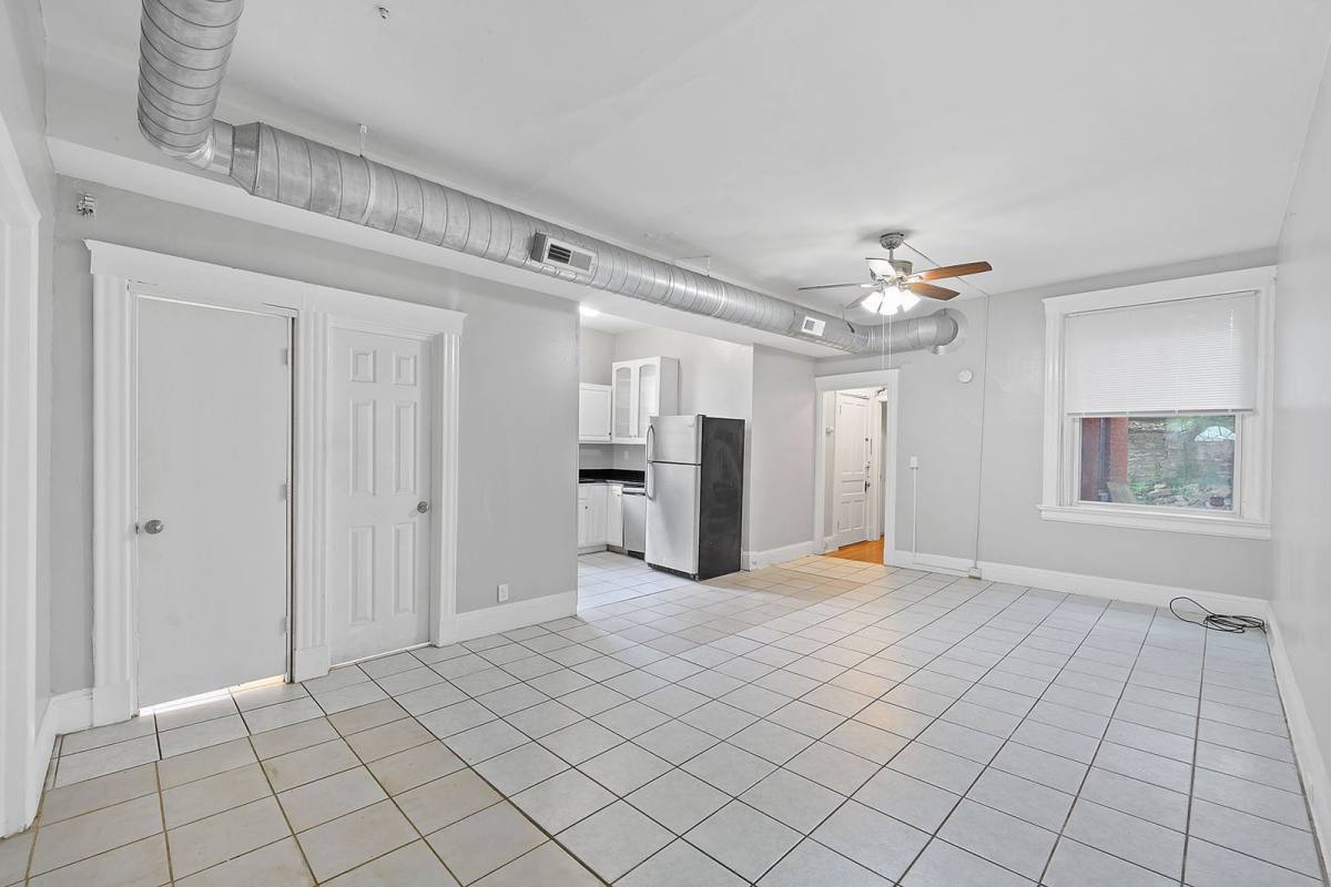 Apartment for rent at 60 W McMillan St #1, Cincinnati, OH 45219