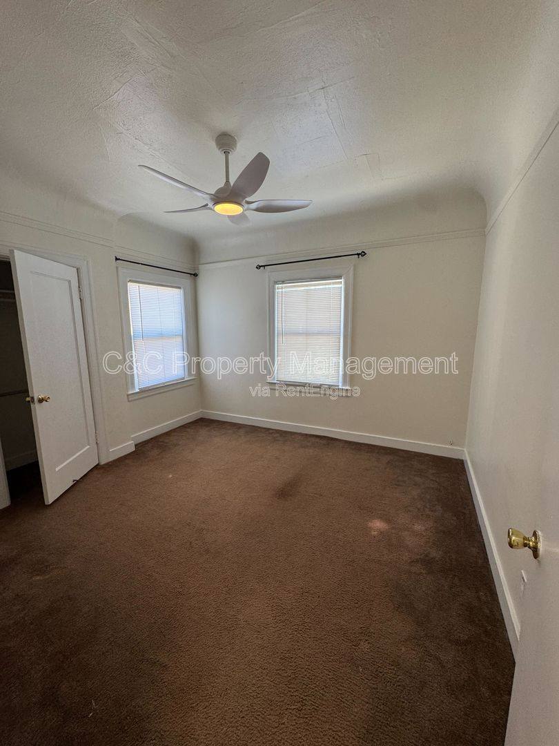 Apartment for rent at 1140 W St, Pittsburg, CA 94565