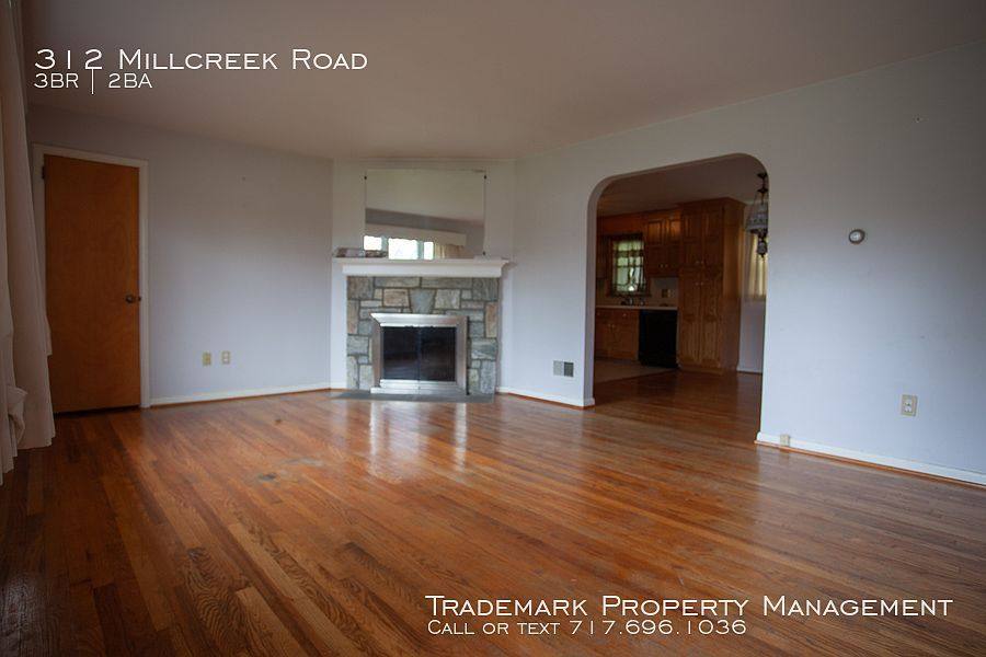 Apartment for rent at 312 Mill Creek Rd, Bird In Hand, PA 17505