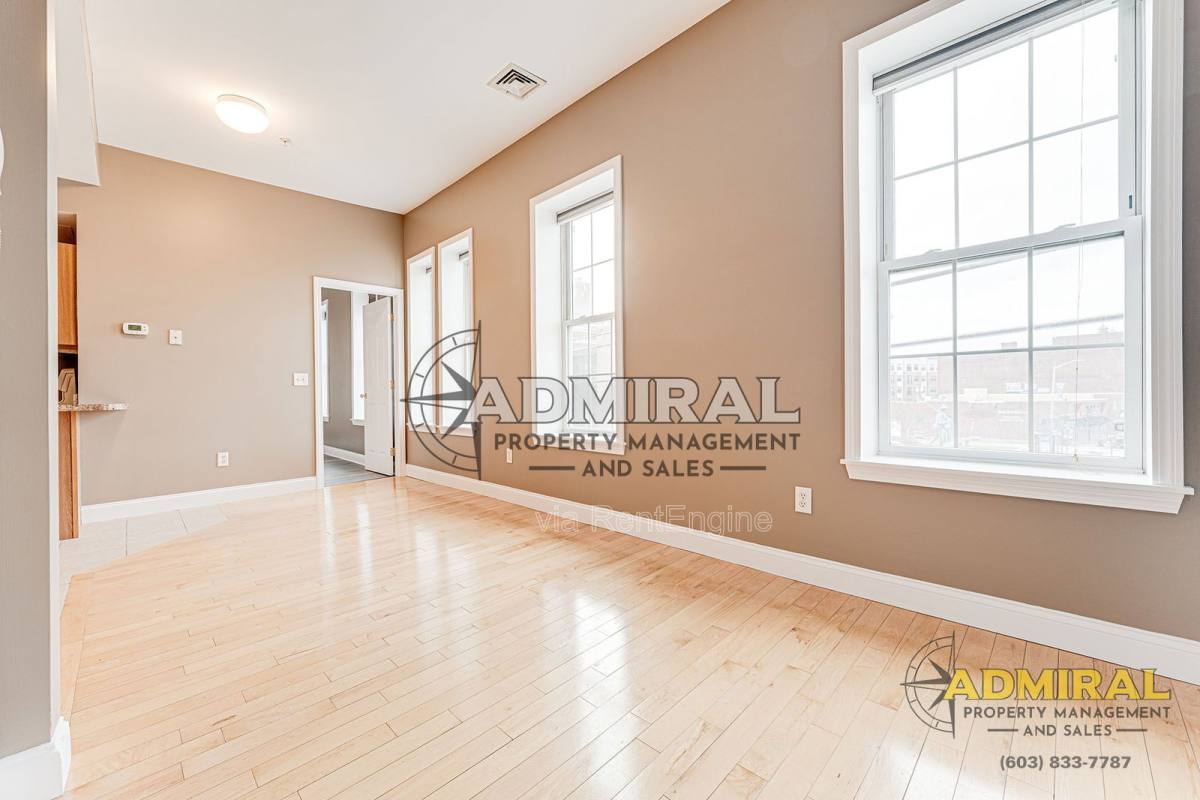 Apartment for rent at 282 Central Ave #2, Dover, NH 03820