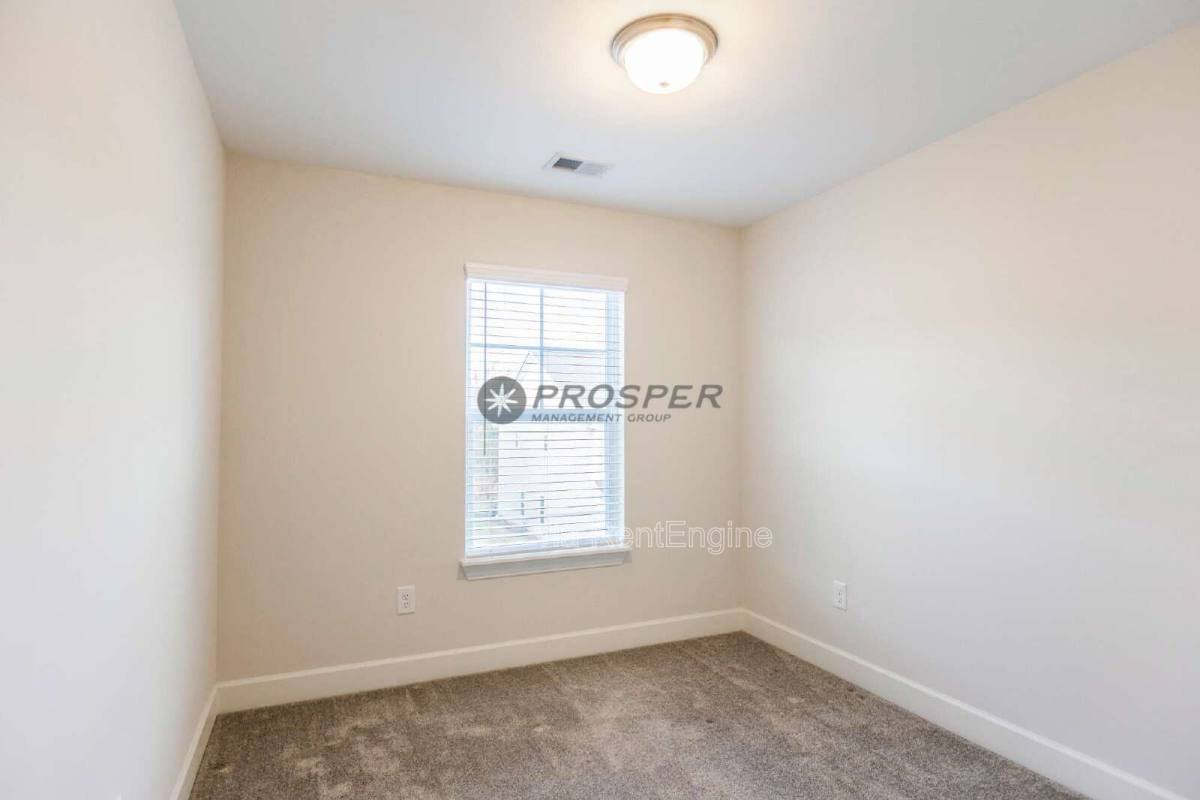Townhouse for rent at 16 Jaycee Court, Greenville, SC 29607
