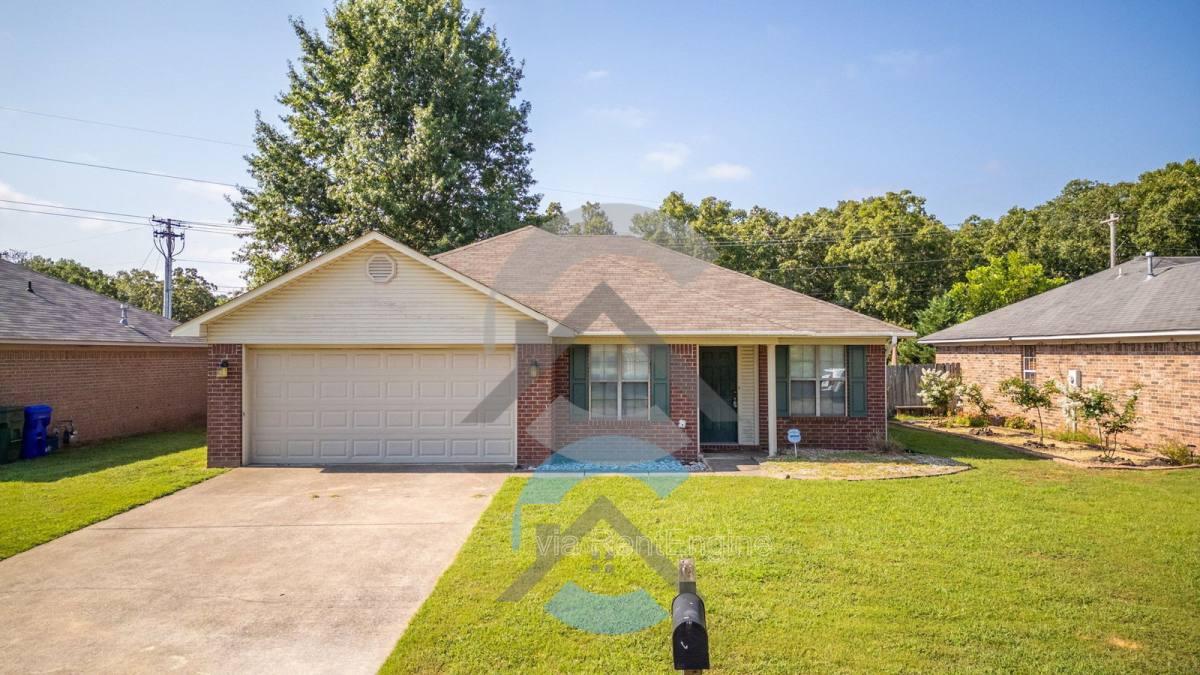 House for rent at 1735 Monaco Dr, Conway, AR 72034