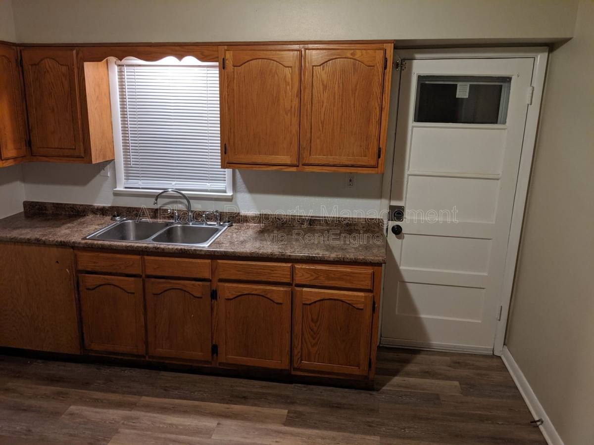 House for rent at 9215 Outerbelt Court, Saint Louis, MO 63121