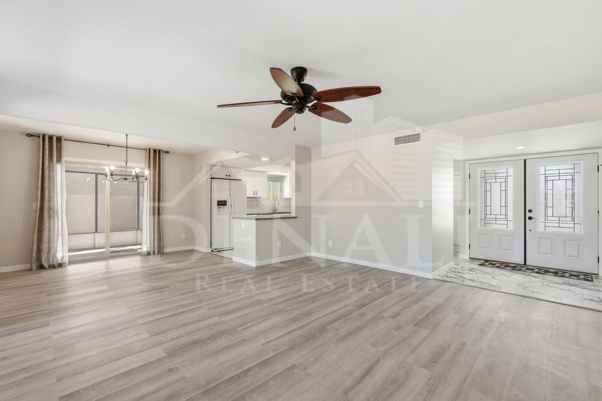 House for rent at 10602 E Elmhurst Dr, Chandler, AZ 85248