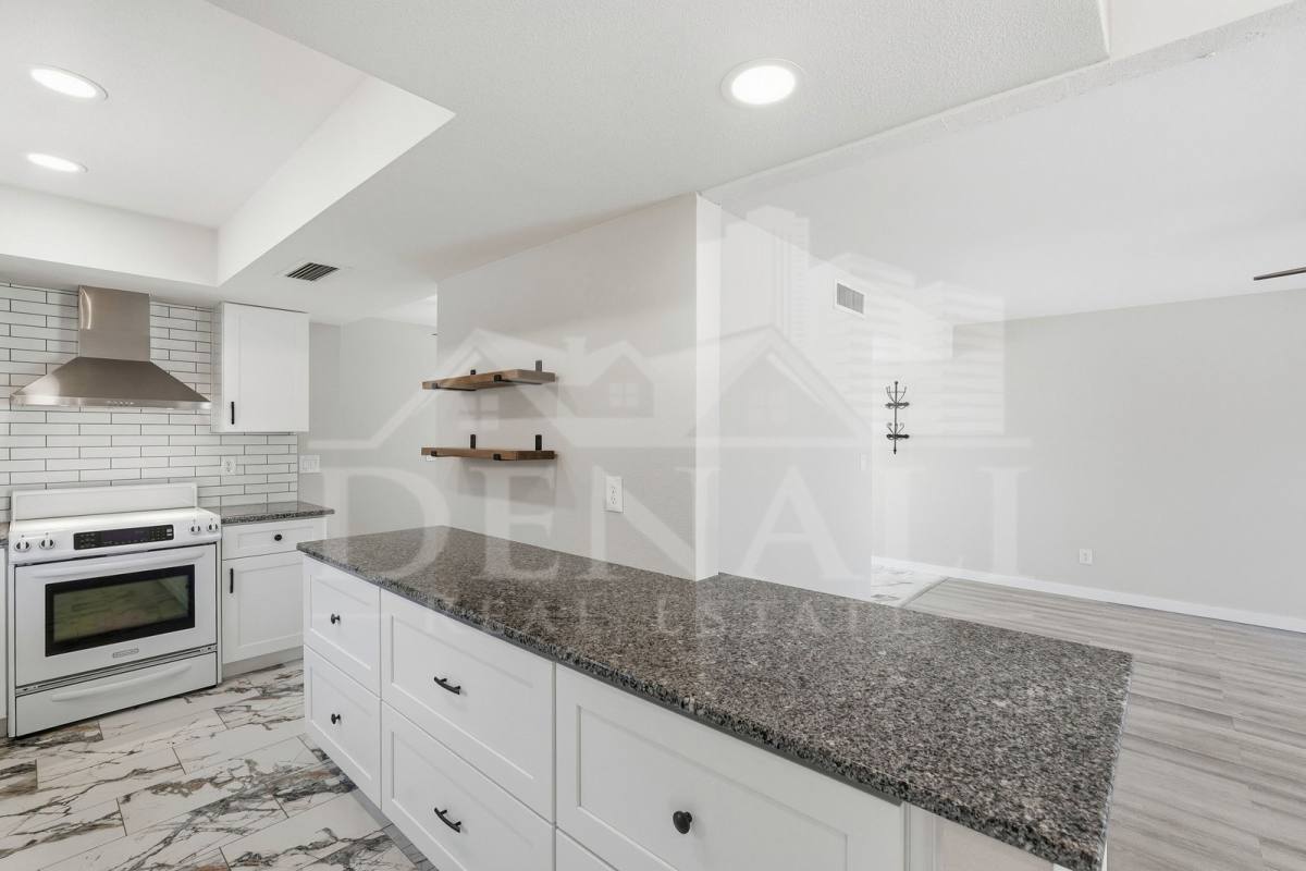 House for rent at 10602 E Elmhurst Dr, Chandler, AZ 85248