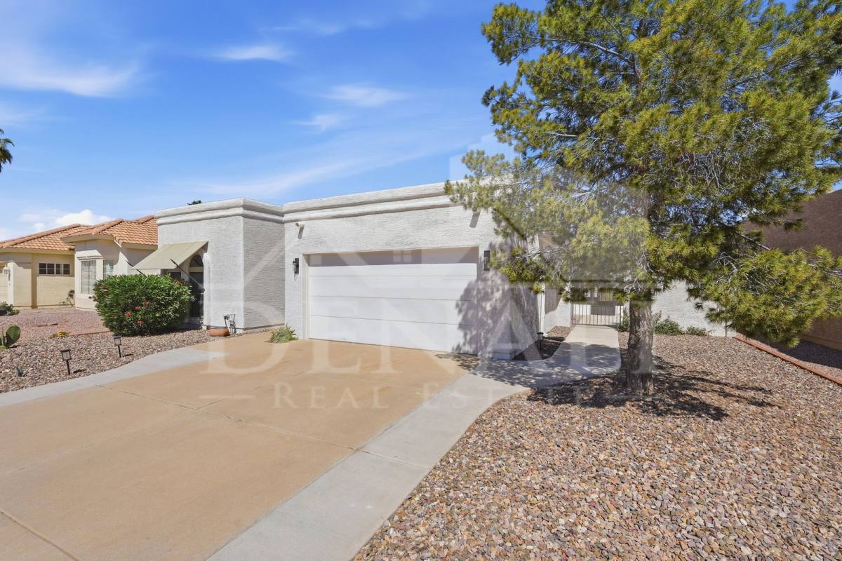 House for rent at 10602 E Elmhurst Dr, Chandler, AZ 85248